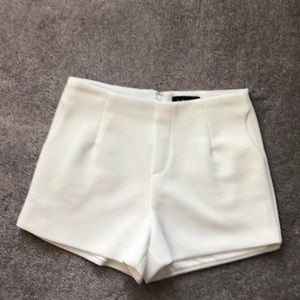 Fab’rik White Shorts Size Medium